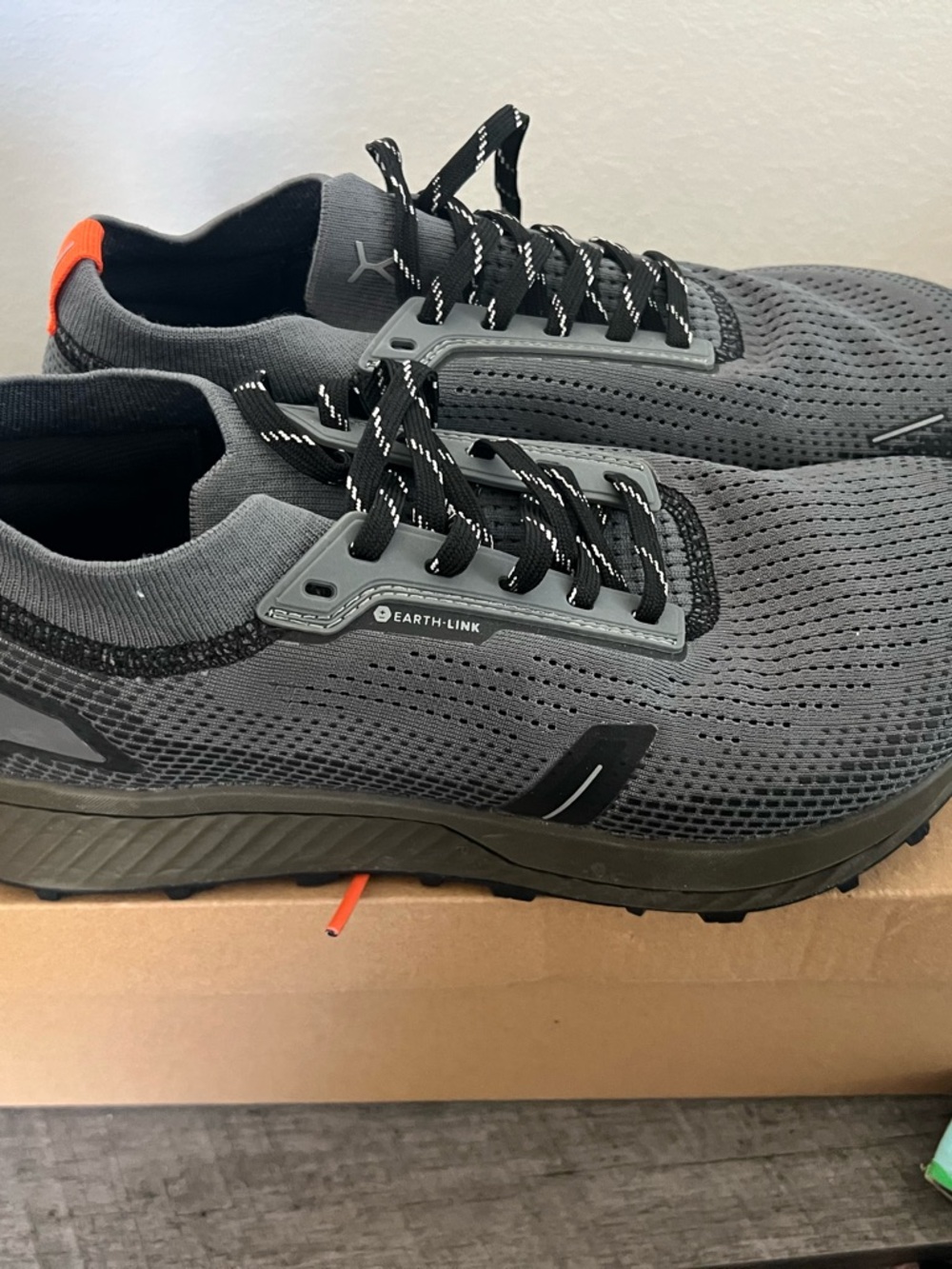 Flux trail runners